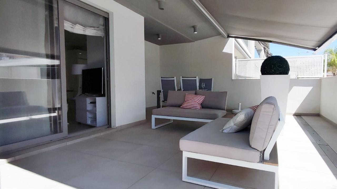 Panorama - Sunrise Side Apartment *