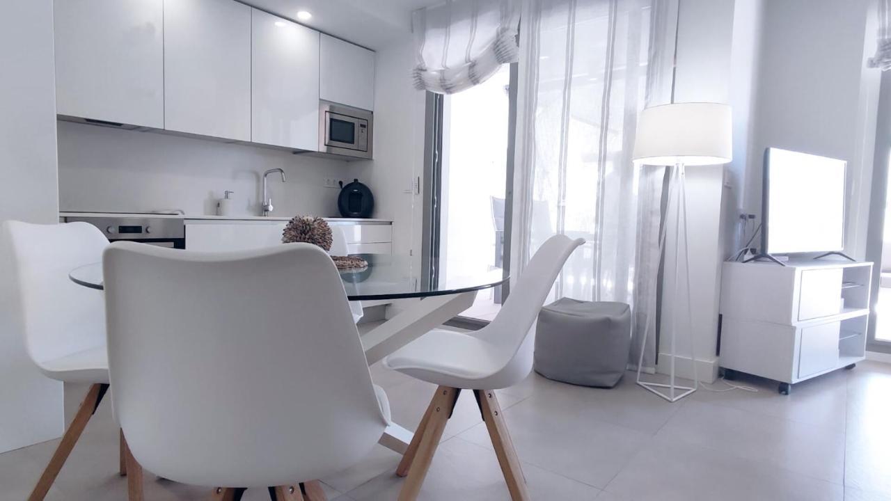 Panorama - Sunrise Side Apartment *
