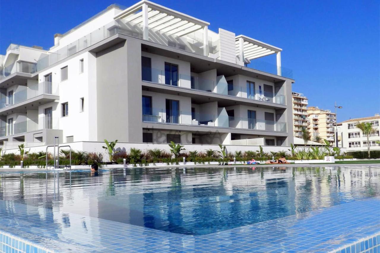 Panorama - Sunrise Side Apartment *
